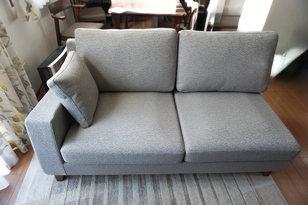 納品事例】大阪府枚方市 N様 sofa GF | 国産ソファ専門店 TRES THE