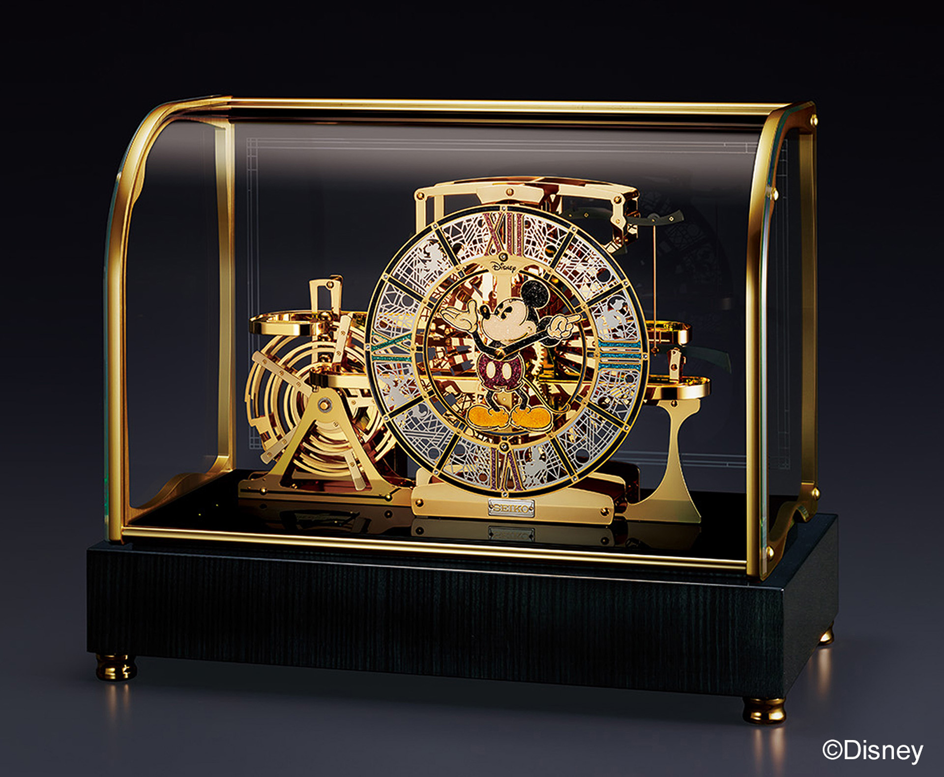 お値段1100万円！ セイコーからディズニーデザインの高級置時計10台