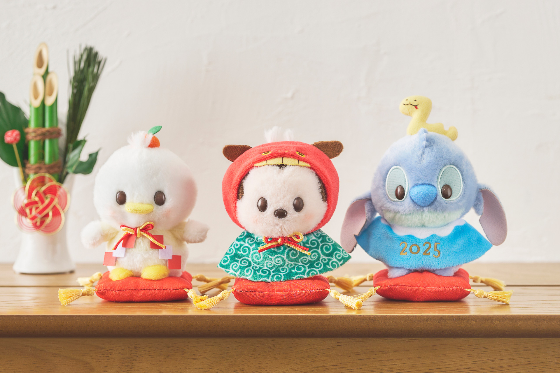 ディズニーストアにお正月コス姿のうるぽちゃちゃん。獅子舞・富士山