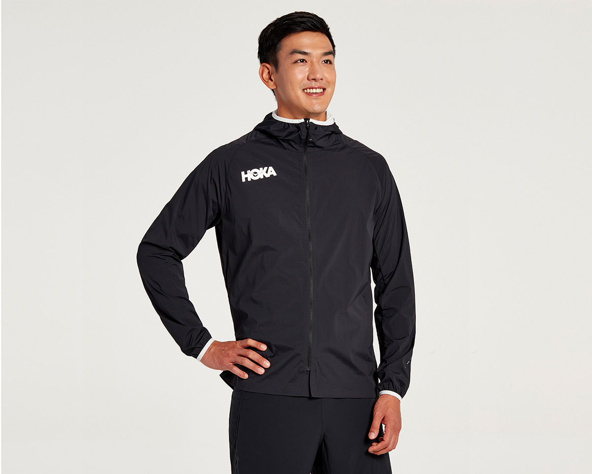 HOKA ONE ONE】アパレルコレクション、ウェアとアクセサリーに春夏