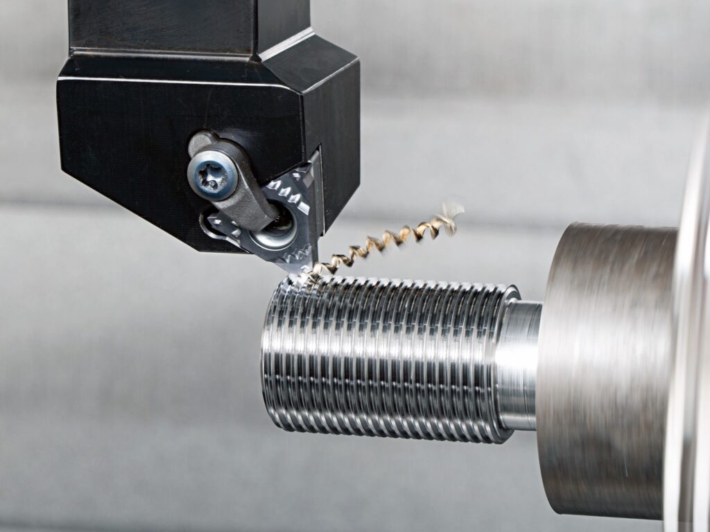 TungThread ブレーカ付きねじ切りインサートにAH8015材種を拡充