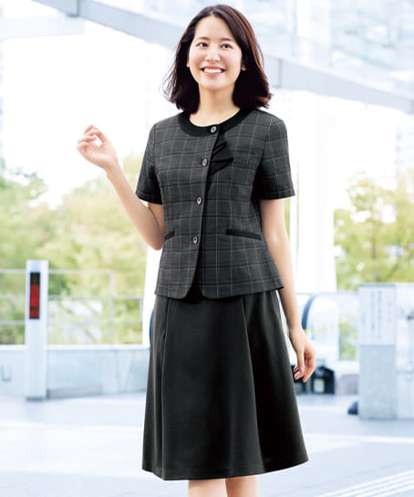 全2色】ソフトプリーツスカート（後ろゴム・ニット） FS46042 | 事務服