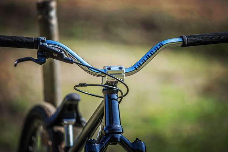 最近の40代MTBダートジャンパーTUBAGRA藤本さん | TUBAGRA ツバグラ