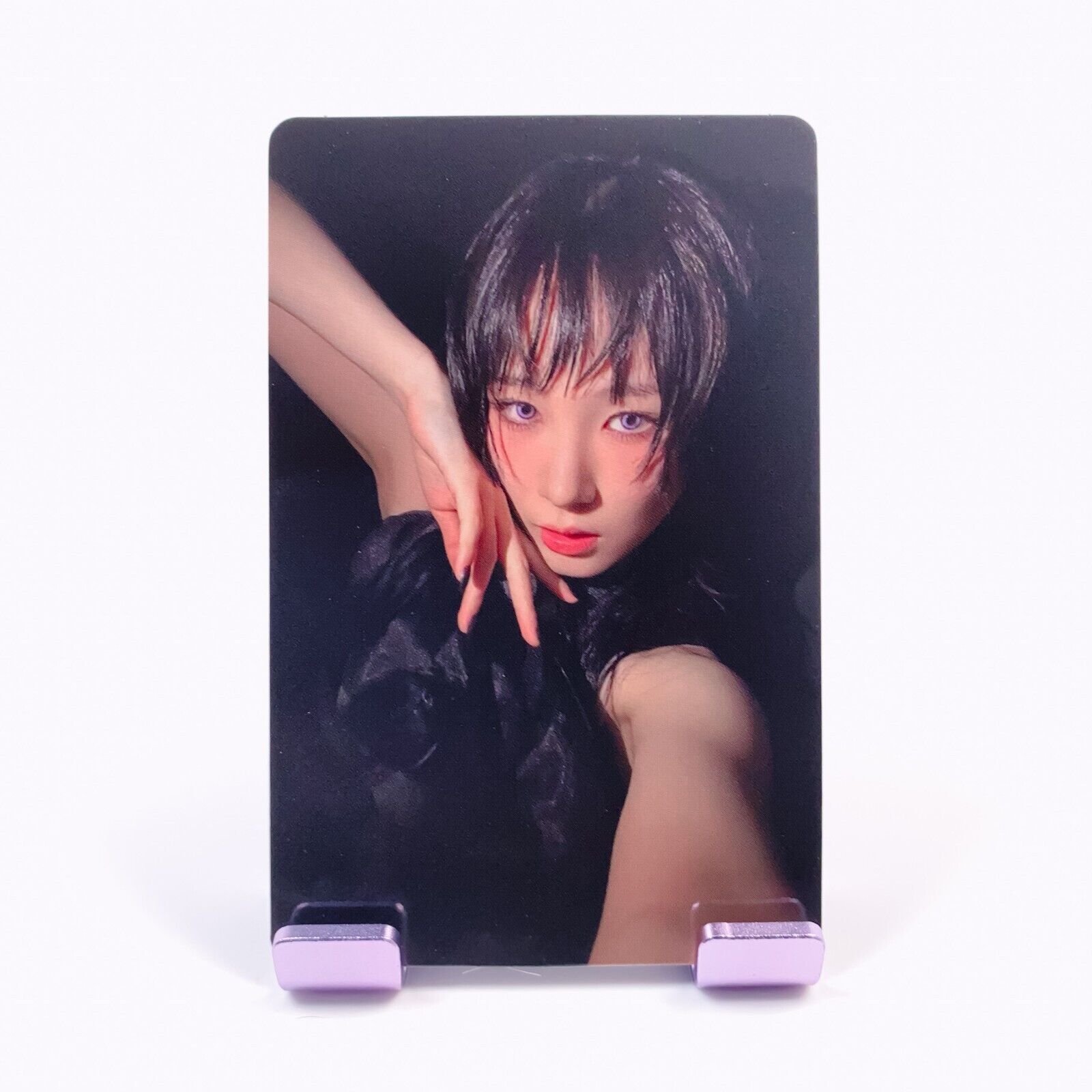 everglow mia photocard zombie b1 | Mercari