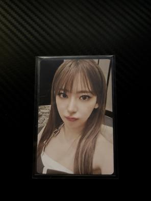 last one) le sserafim sakura hot hello82 | Mercari