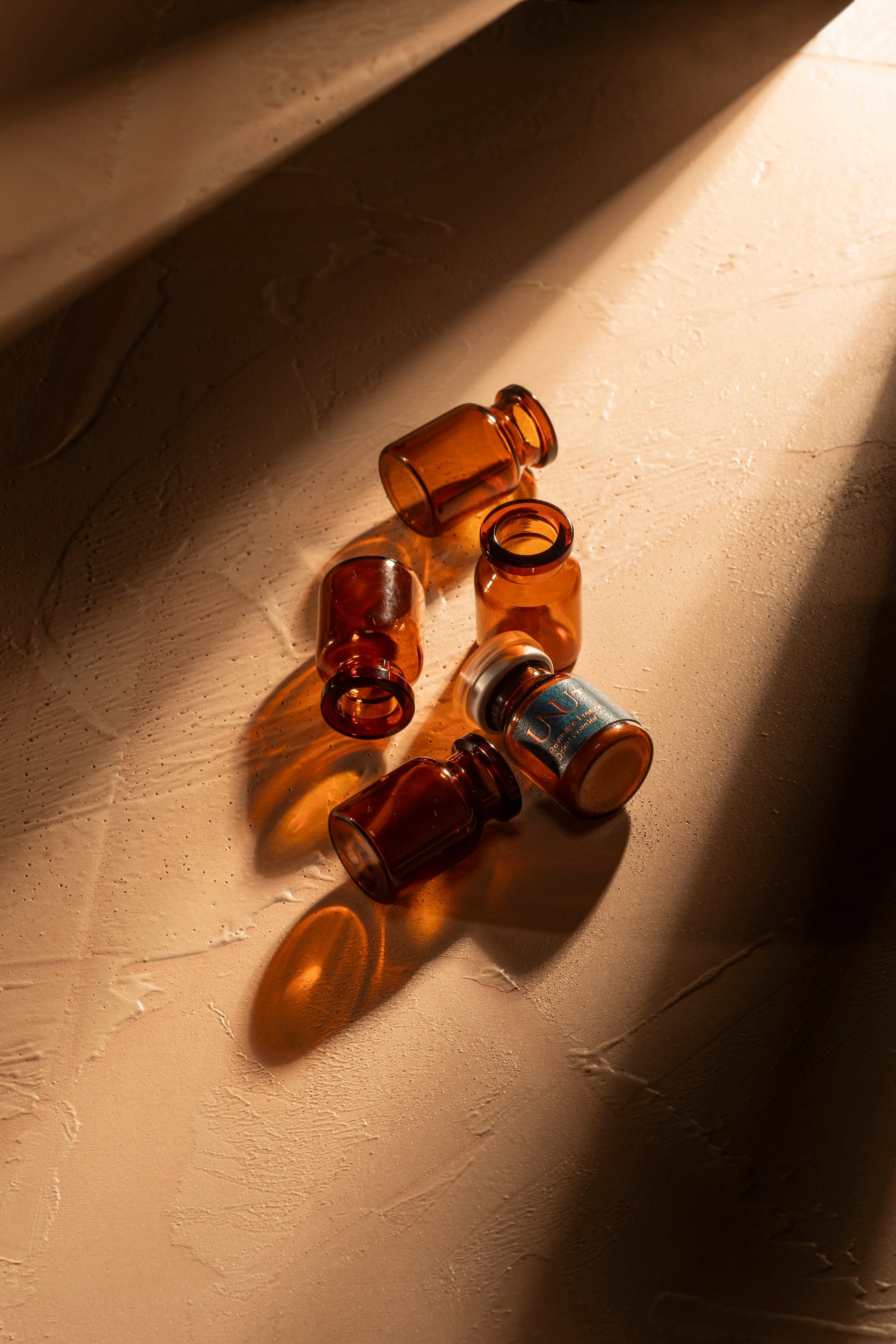 アンユメント リバイタライズ FDセラム – UNU+ ment