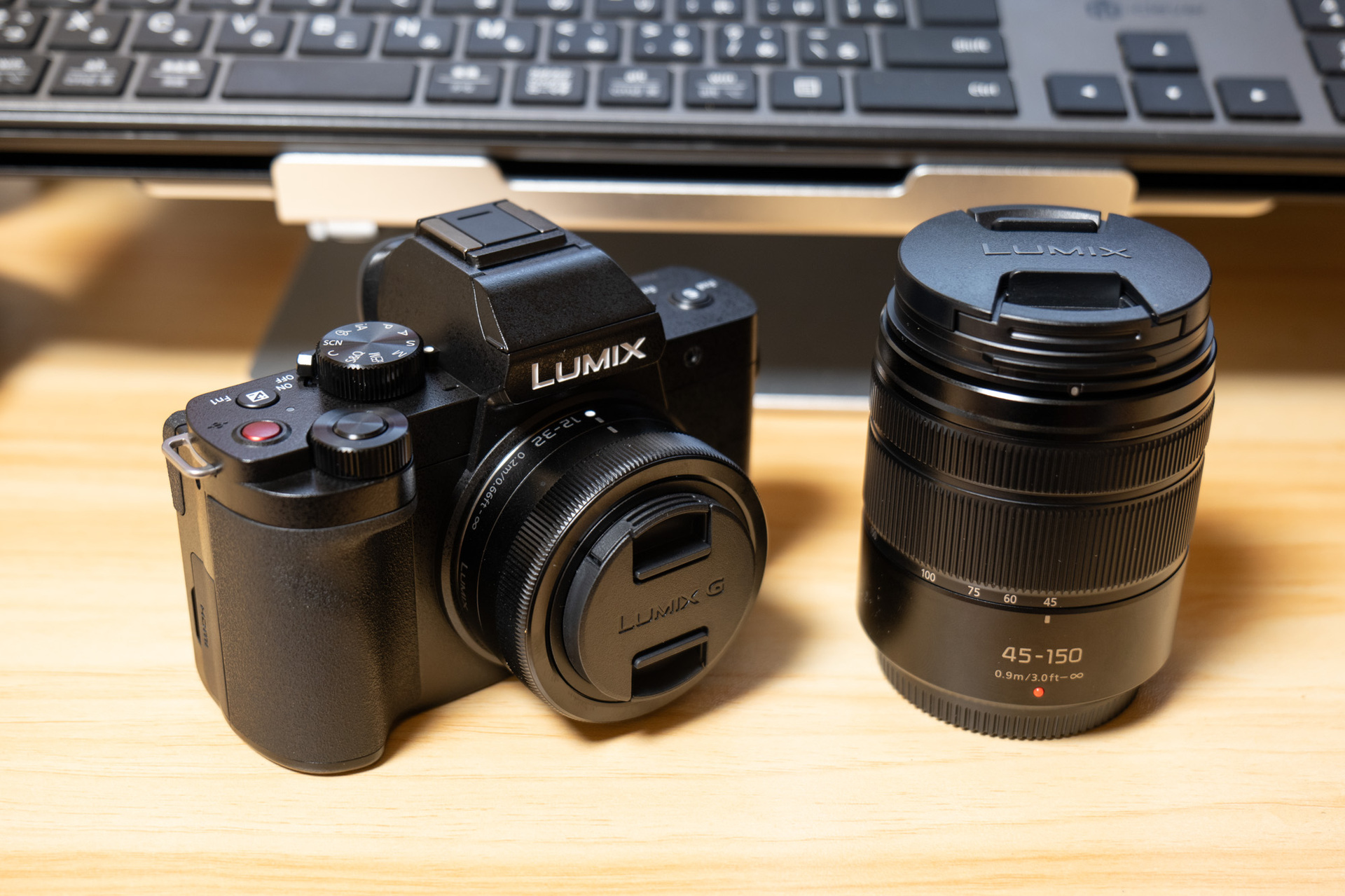 LUMIX DC-G100DW ダブルズームレンズキット: カメラ専用機で撮り歩き