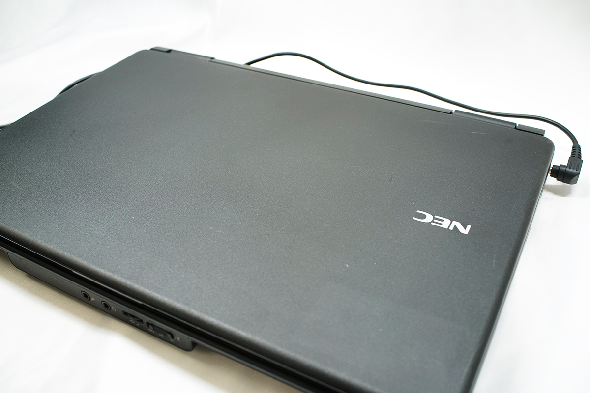 ジャンク品ノートパソコン NEC PC-VK25 15.6インチ / Used Fun