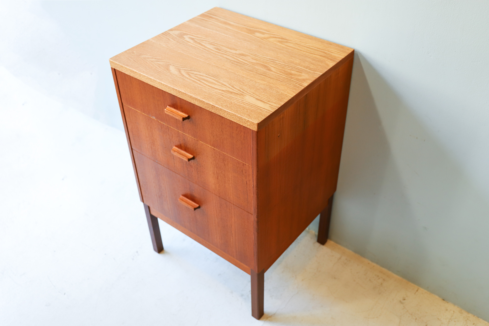 北欧ヴィンテージ サイドチェスト チーク材 収納家具 3段/Scandinavian