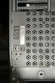 M8839 Powermac G4 Single 1GHz with *17″ APPLE CINEMA DISPLAY