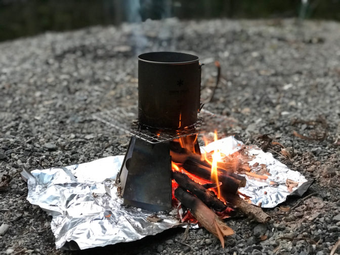 1年間使い倒したバーゴのチタニウムヘキサゴンウッドストーブを