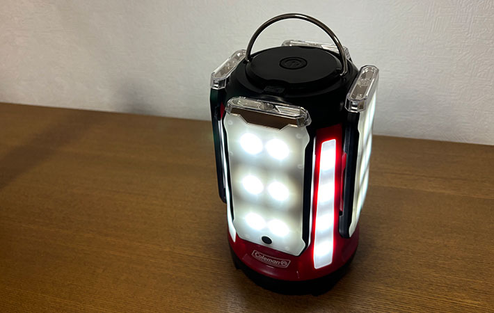 安心感がすごい！」コールマン『クアッドマルチパネルランタン』を防災