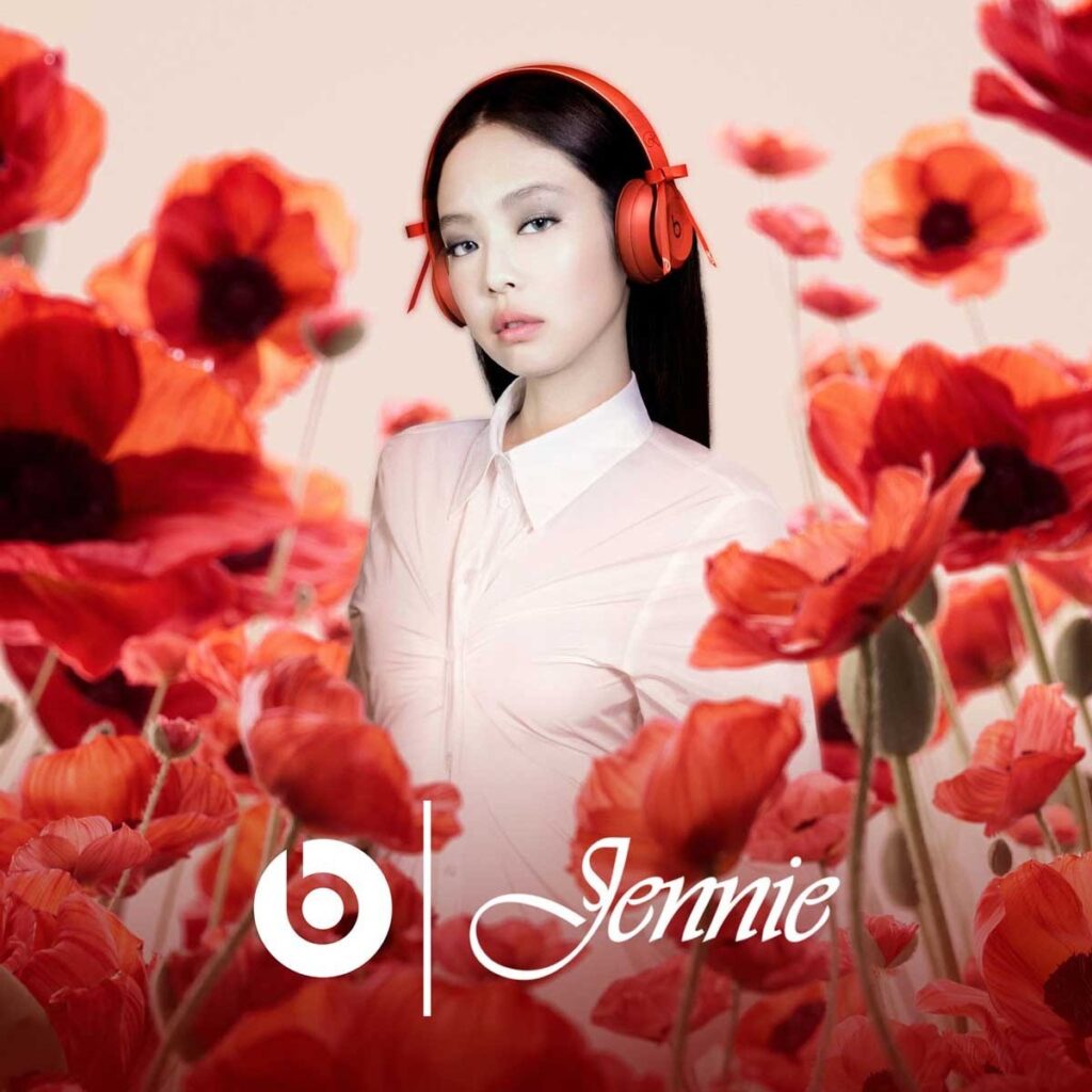 Beats x BLACKPINK JENNIE リボン付きヘッドフォン『Beats Solo 4