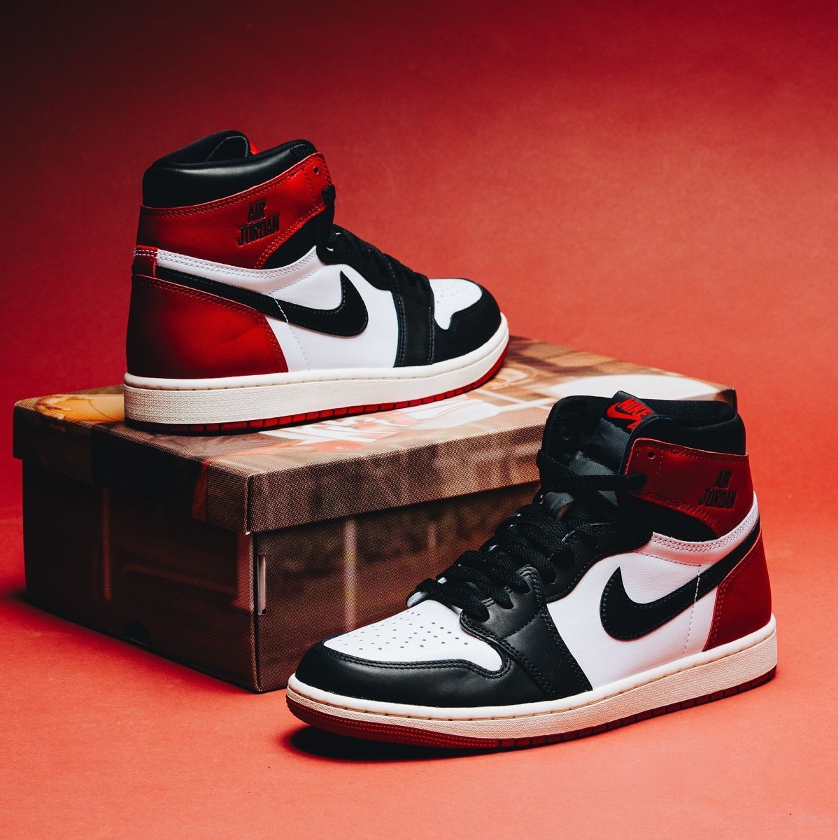 Nike Air Jordan 1 Retro High OG “Black Toe Reimagined”が国内5月15