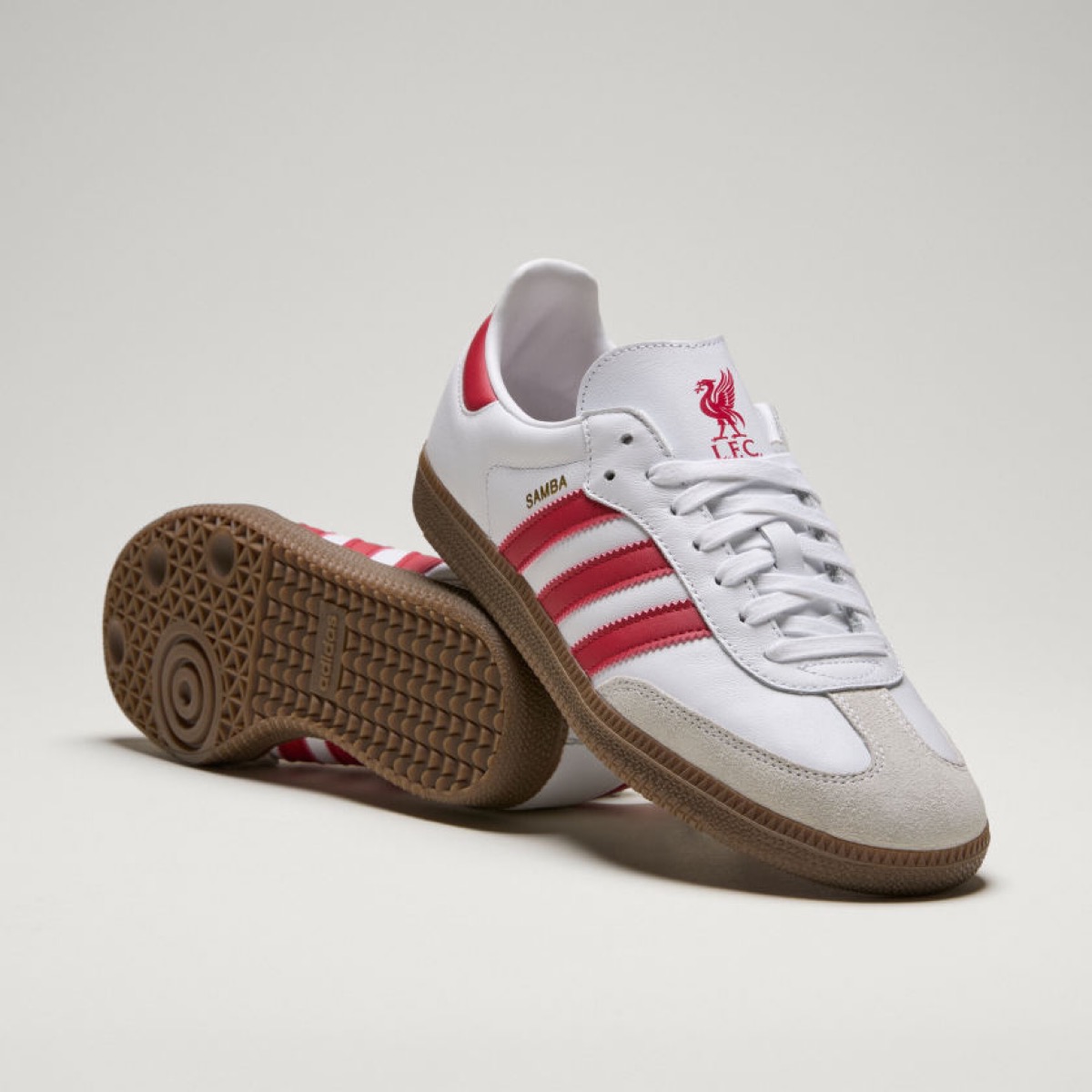 Liverpool FC x adidas Samba & 25/26 キットが国内発売開始［JQ4041