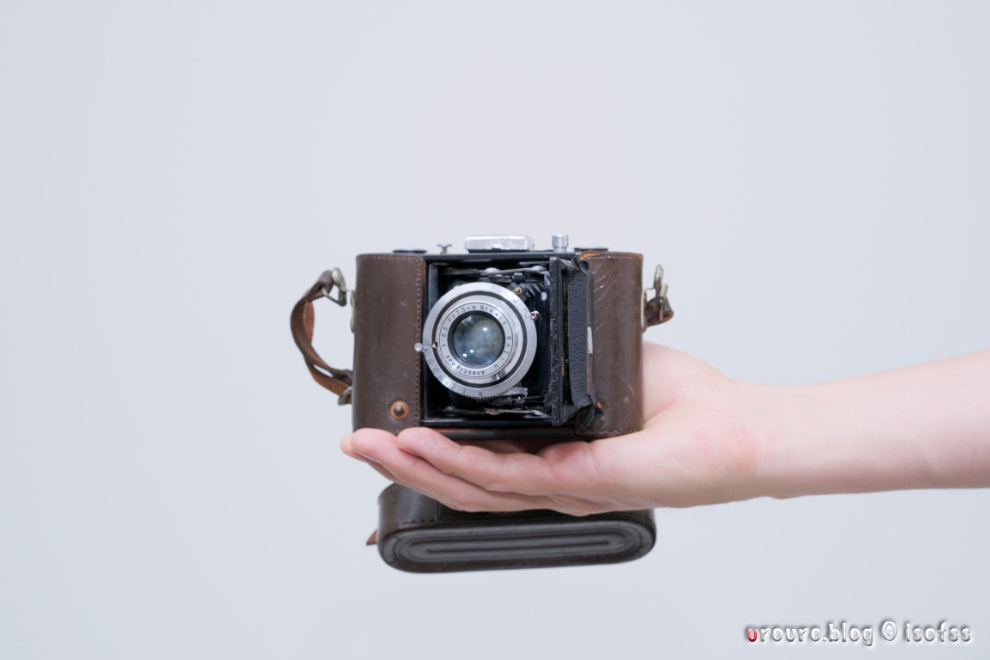 精巧な機械仕掛けカメラが手作りだと？興味本位でZEISS IKON蛇腹カメラ