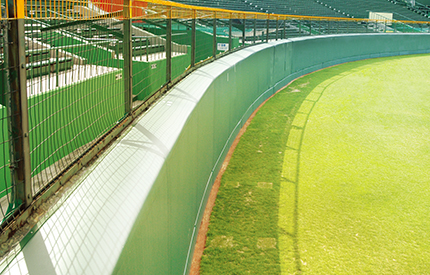 スポーツ施設｜採用事例トップ｜積水化成品ウレタン