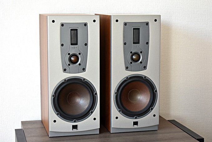 DALI IKON2 スピーカー リボンとソフト・ドームなんてズルい