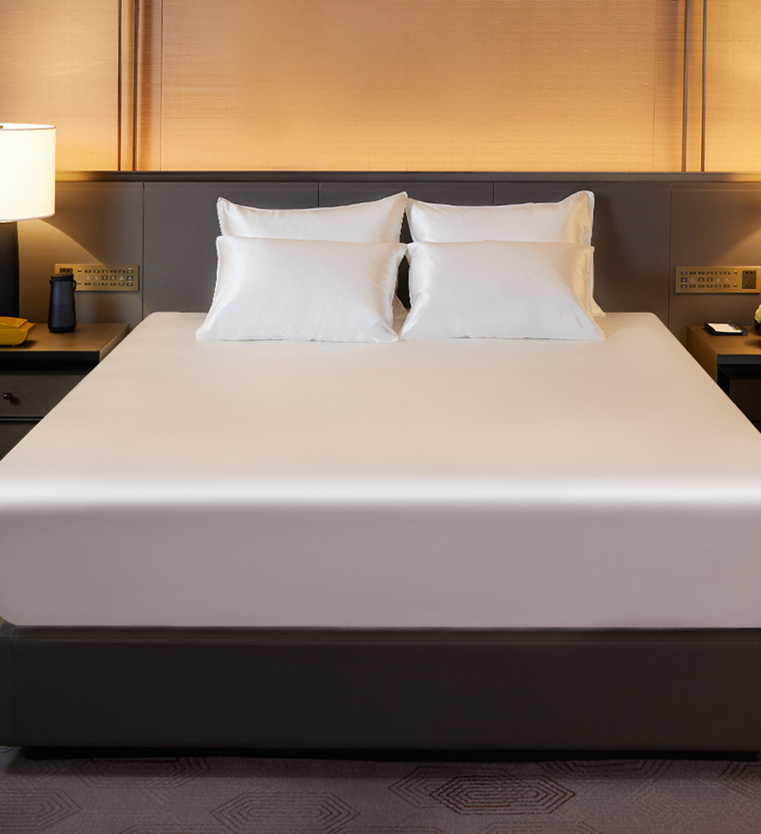 Utukky-シルクボックスシーツ