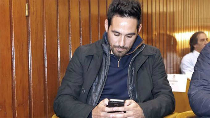 技術部門のビセンテがクラブとの契約を解除し退団 - VCFJAPAN.ORG