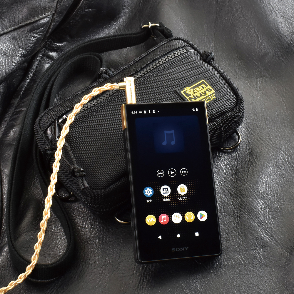 SONY用ポータブルオーディオケース | バンナイズ | 鞄はやっぱり実用品