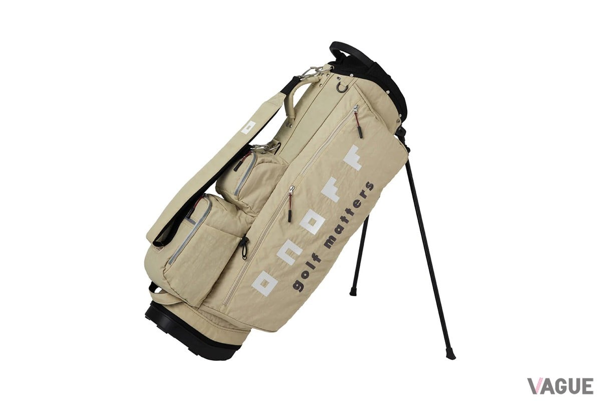 ゴルフ場になじむ「アースカラー＆素材感」が“上質な大人のゴルフ”を