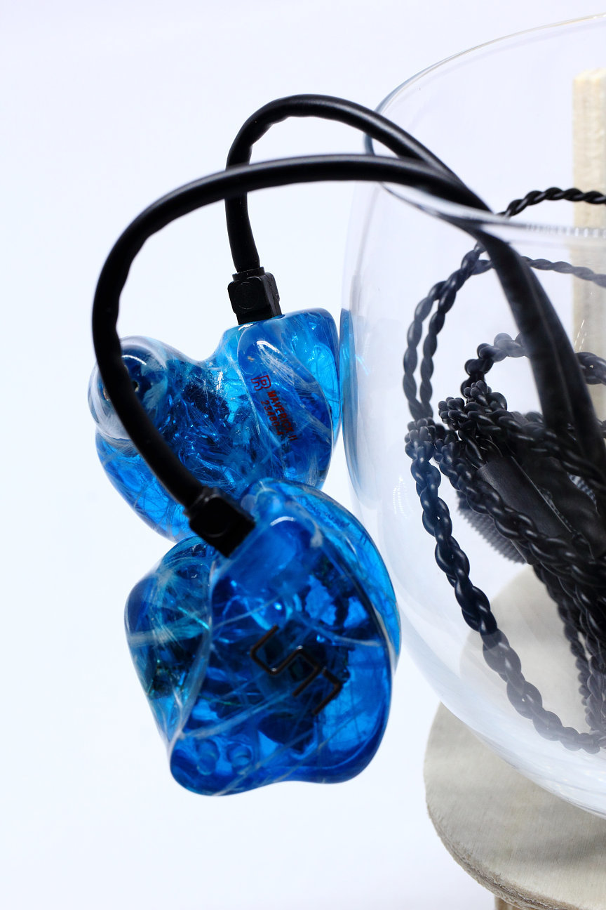 UM MAVERICK IIカスタム レビュー: Music TO GO!