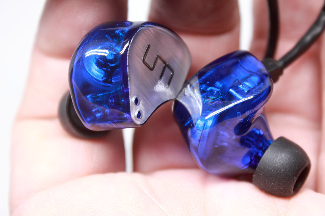 Unique Melodyユニバーサルモデルの新世代機、MAVERICK IIとMAVIS II