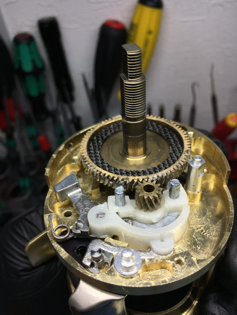 01カルカッタコンクエスト101 オーバーホール ドラグ座金修正 Avail