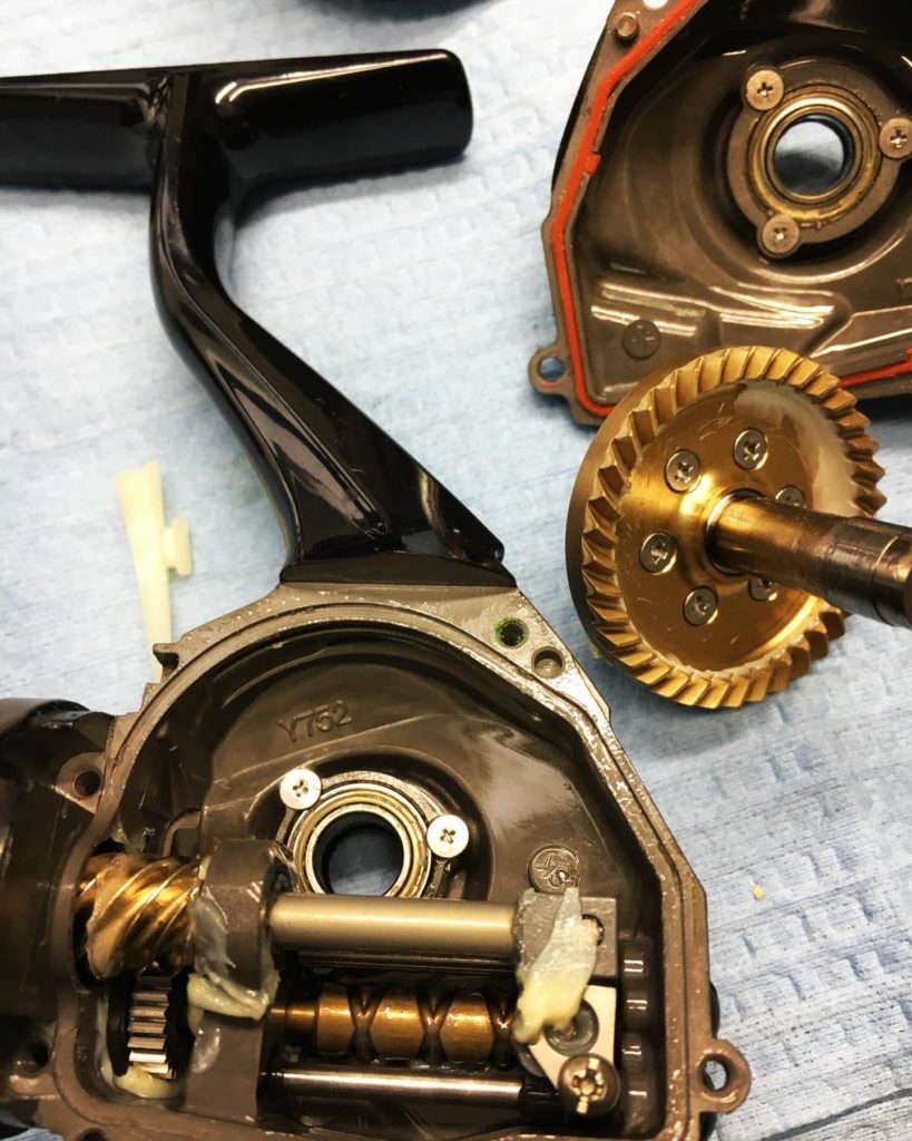 20ステラSW4000XG オーバーホール - 関西・兵庫でリールの