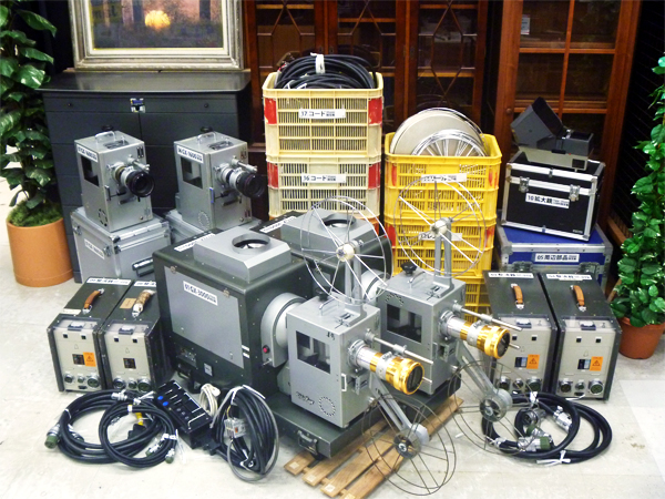 東伯店(琴浦町)】新響 35mmポータブル映写機 GX-3000を始め、レンズ