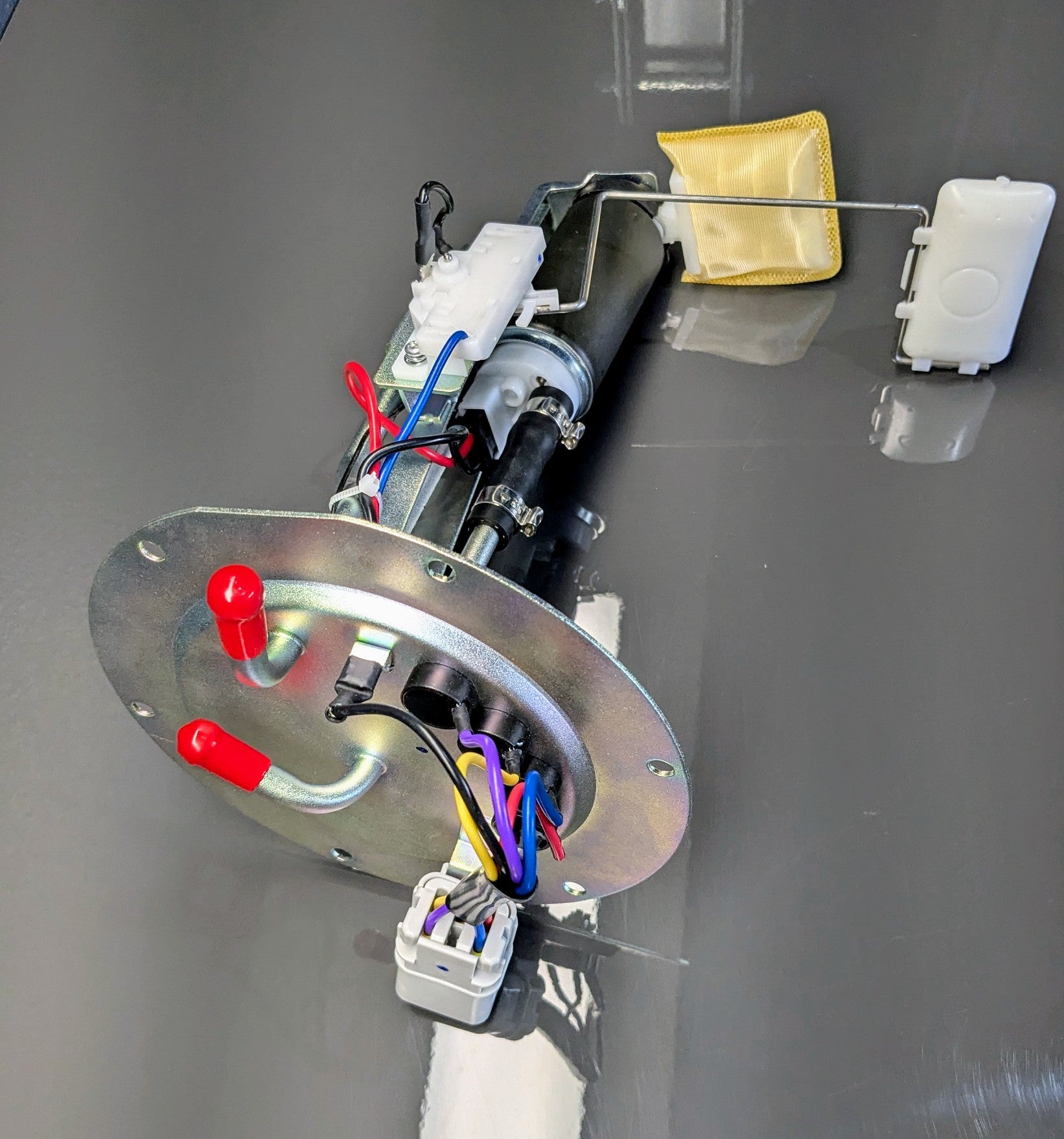 Reproduction of Complete Fuel Pump Assembly for Nissan Z32 300ZX 2