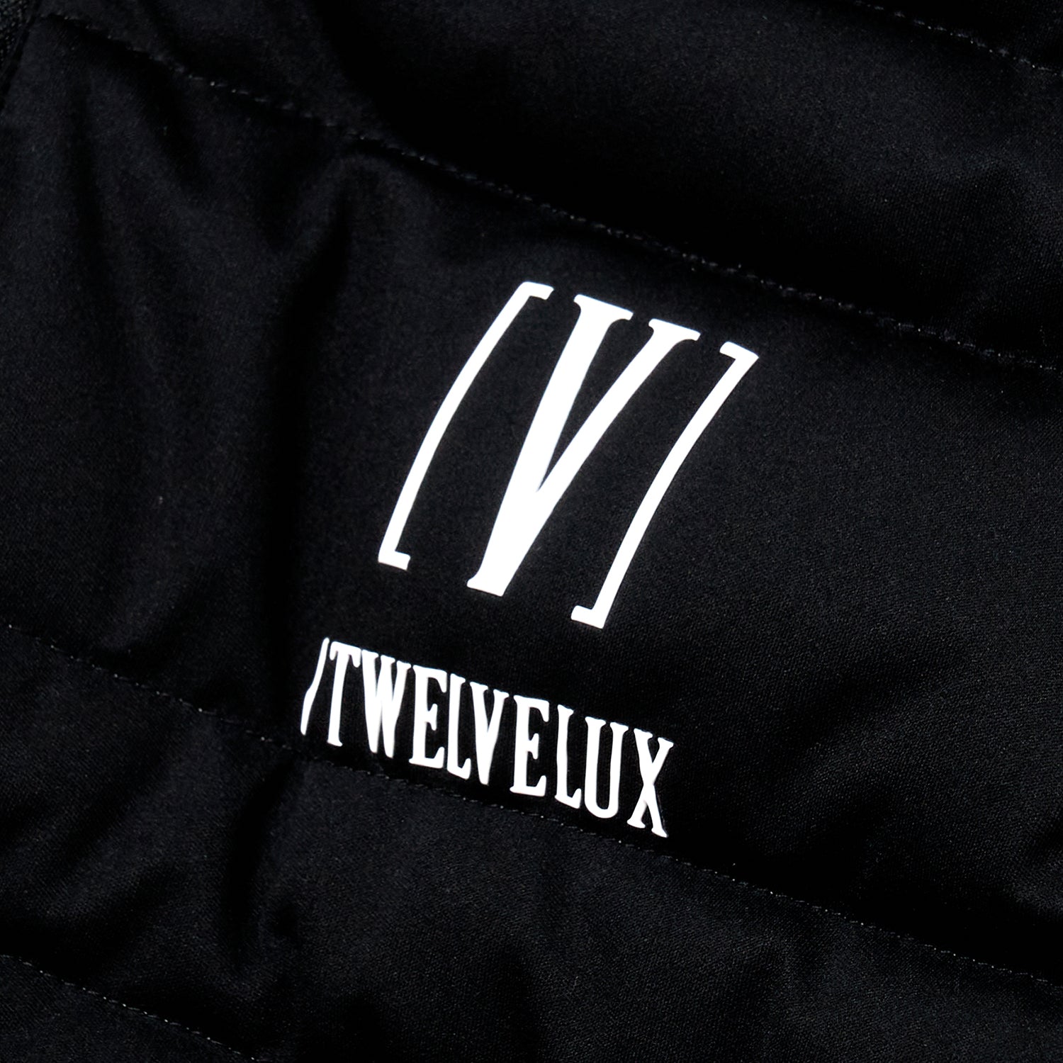 V12 ゴルフ メンズ ジャケット 防寒 LX FIELD JKT | 【公式通販】