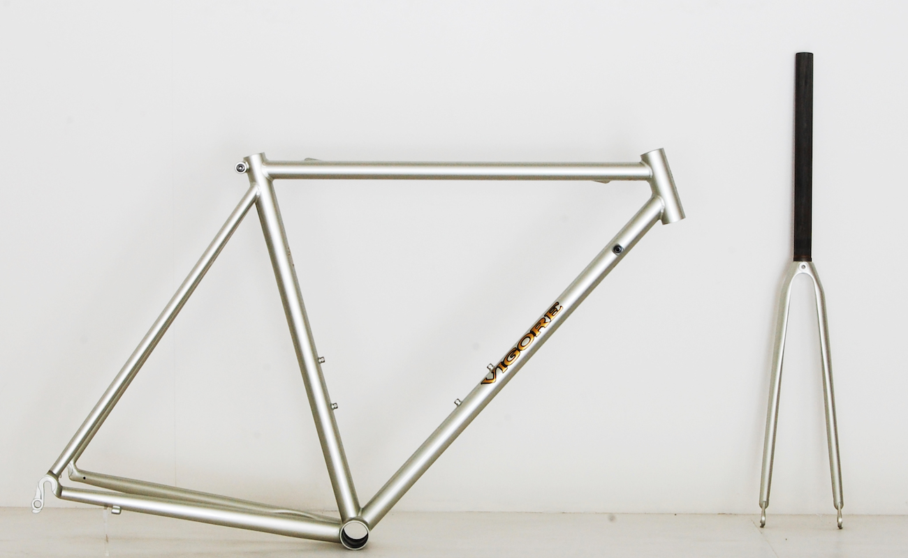 SOLD OUT＞【クロモリレーサー】フレーム＆フォーク シャンパン