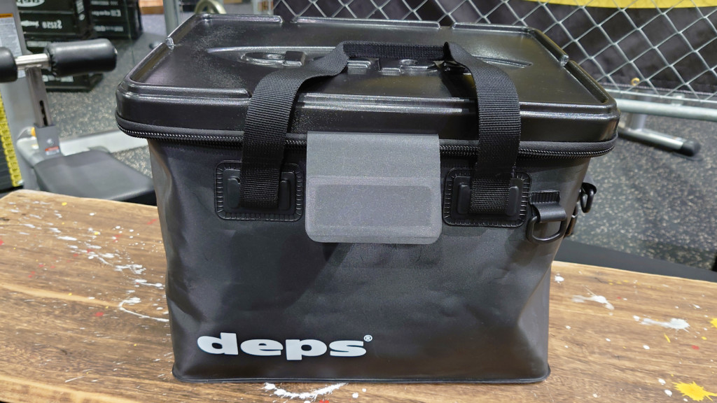 デプス ワーム50袋以上+タックルボックス5個+ボックスケース二つ