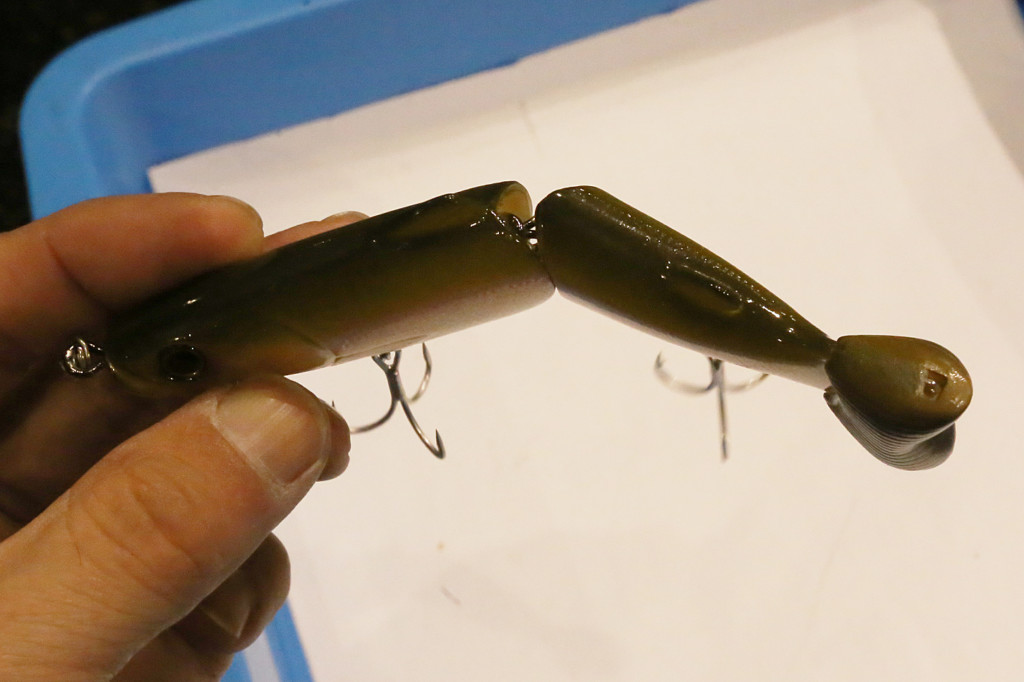 デプスニュース14 製造現場に潜入！「NEWスライドスイマー・シャダー