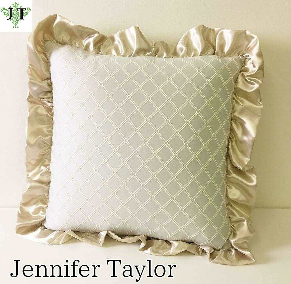 Jennifer Taylor ジェニファーテイラー クッション | ヴィヴィアン公式