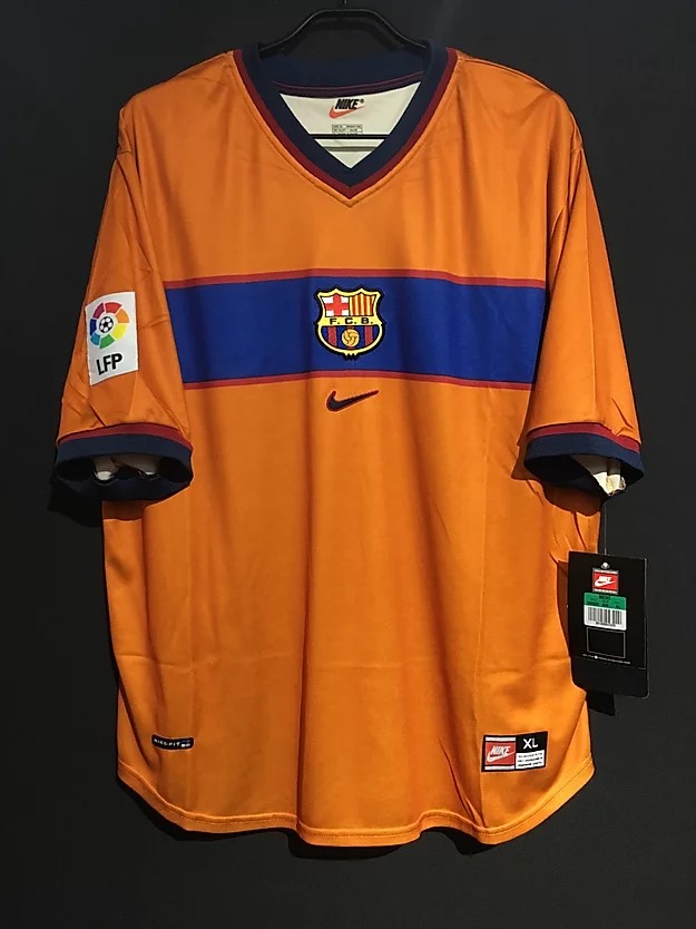 26番が珍しい！バルサのレジェンド、シャビの1998/99トップデビュー