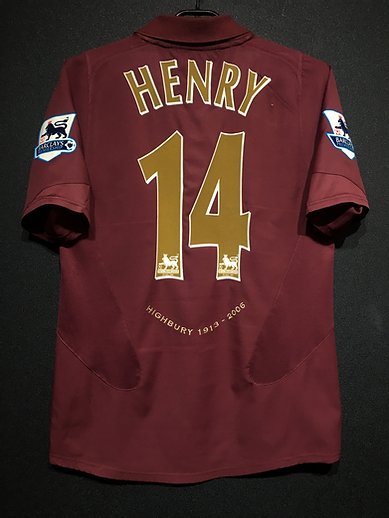 ラストハイバリー”はなぜ臙脂？アーセナル、2005/06シーズンホーム