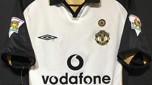 実は124年？マンチェスター・ユナイテッド100周年記念ユニフォーム