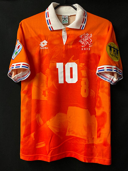 印象的な透かしが美しい一枚！1996年欧州選手権オランダ代表