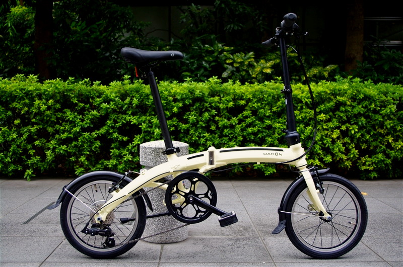 DAHON / Curve D7 2016 アイボリー | VelostyleTICKET