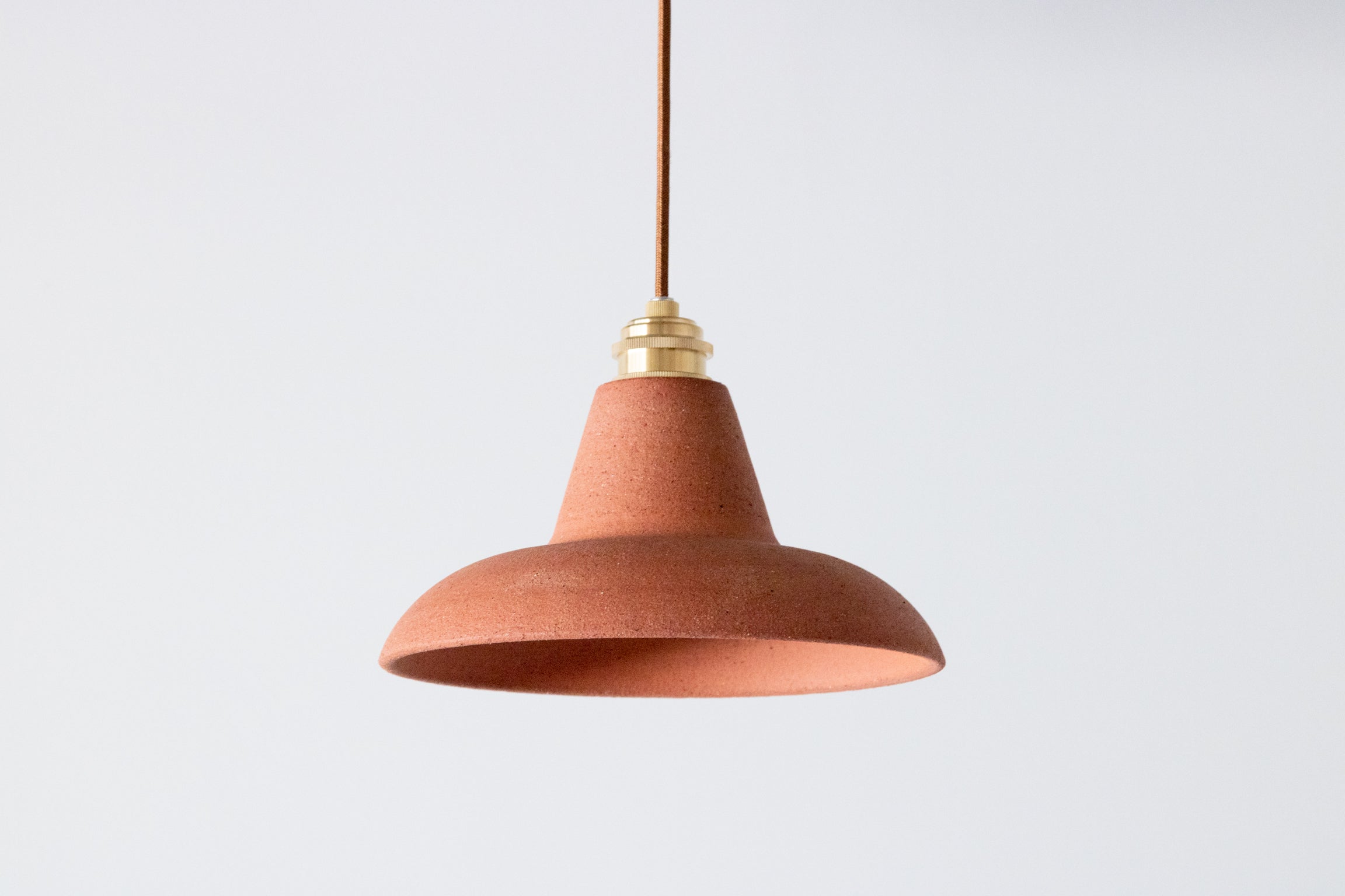 B033 BULLPEN｜赤土のペンダントライト｜レッド – tefu vintaging-supplies