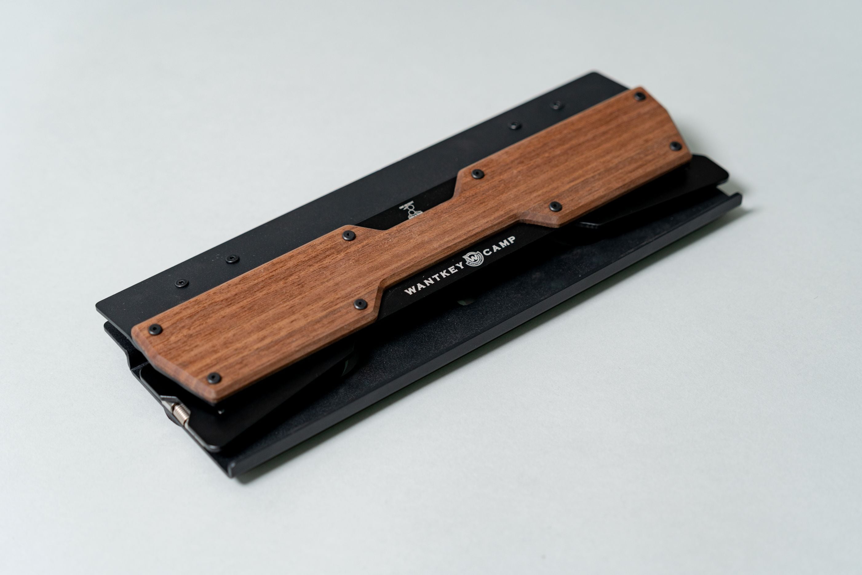 KP Fold Exclusive WANTKEY – WANTKEY CAMP