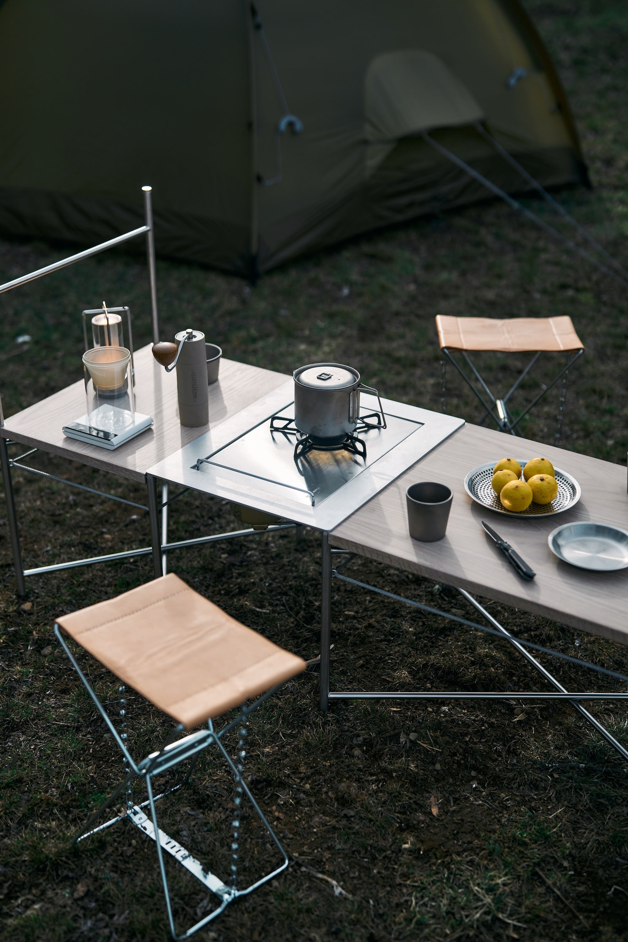 Centre / Folding Table Large – wanderout