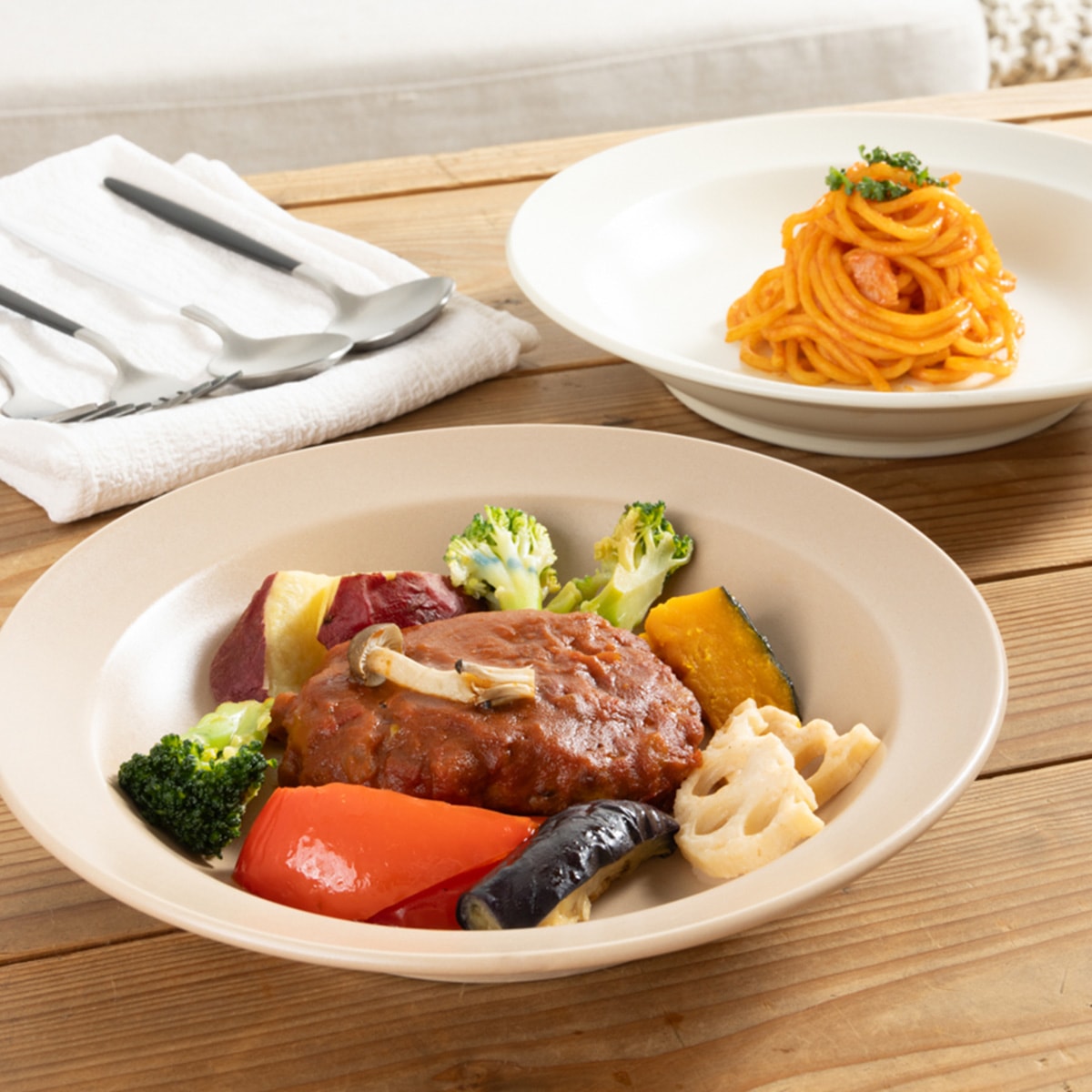 深皿 パスタ皿 プレート Tokinone PB. リム型8吋クープベージュ 21cm