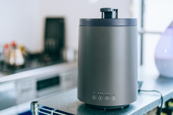 ドウシシャのスチーム式加湿器『mistone600S｜BKSX603』をレビュー
