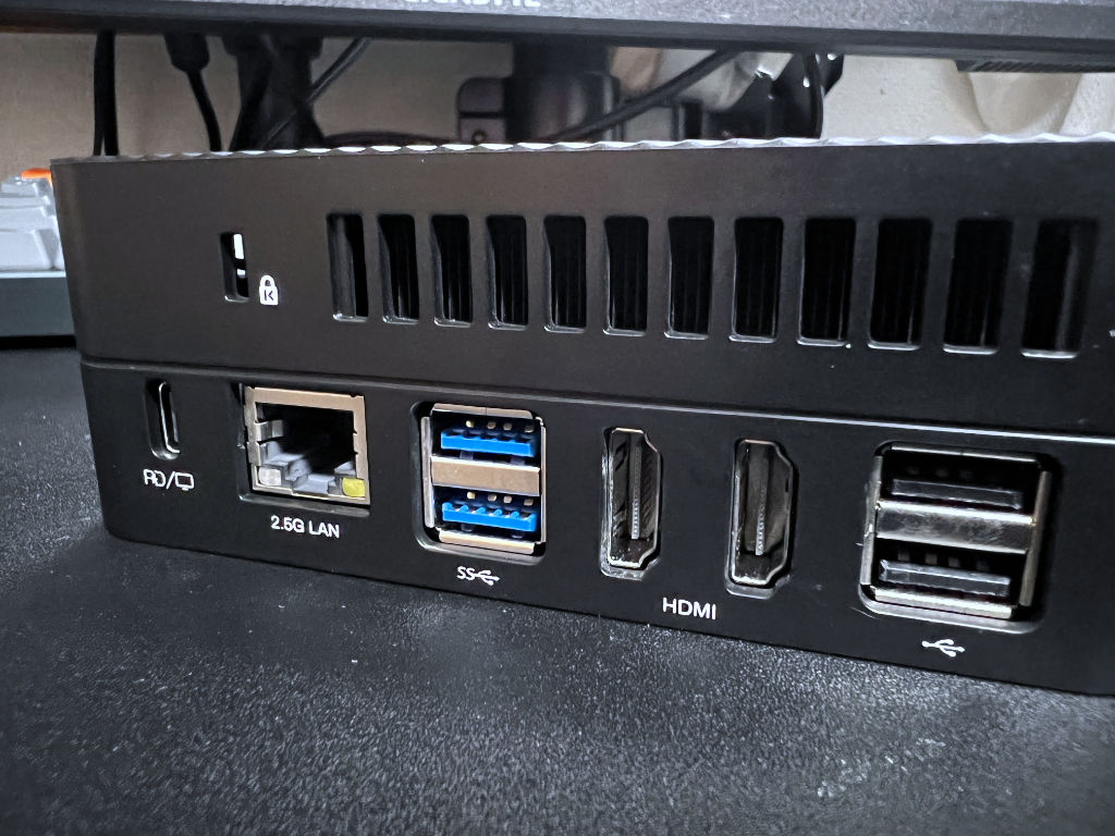 Minisforum UM560 レビュー – わわててweb