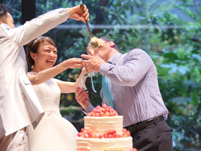 ファーストバイトをビッグスプーンで♪ スマートで失敗しない