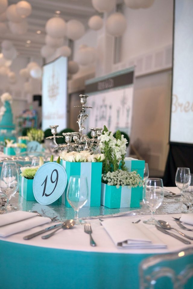 永遠の憧れ♡ティファニーブルーをテーマにした結婚式 - ドレッシーズ